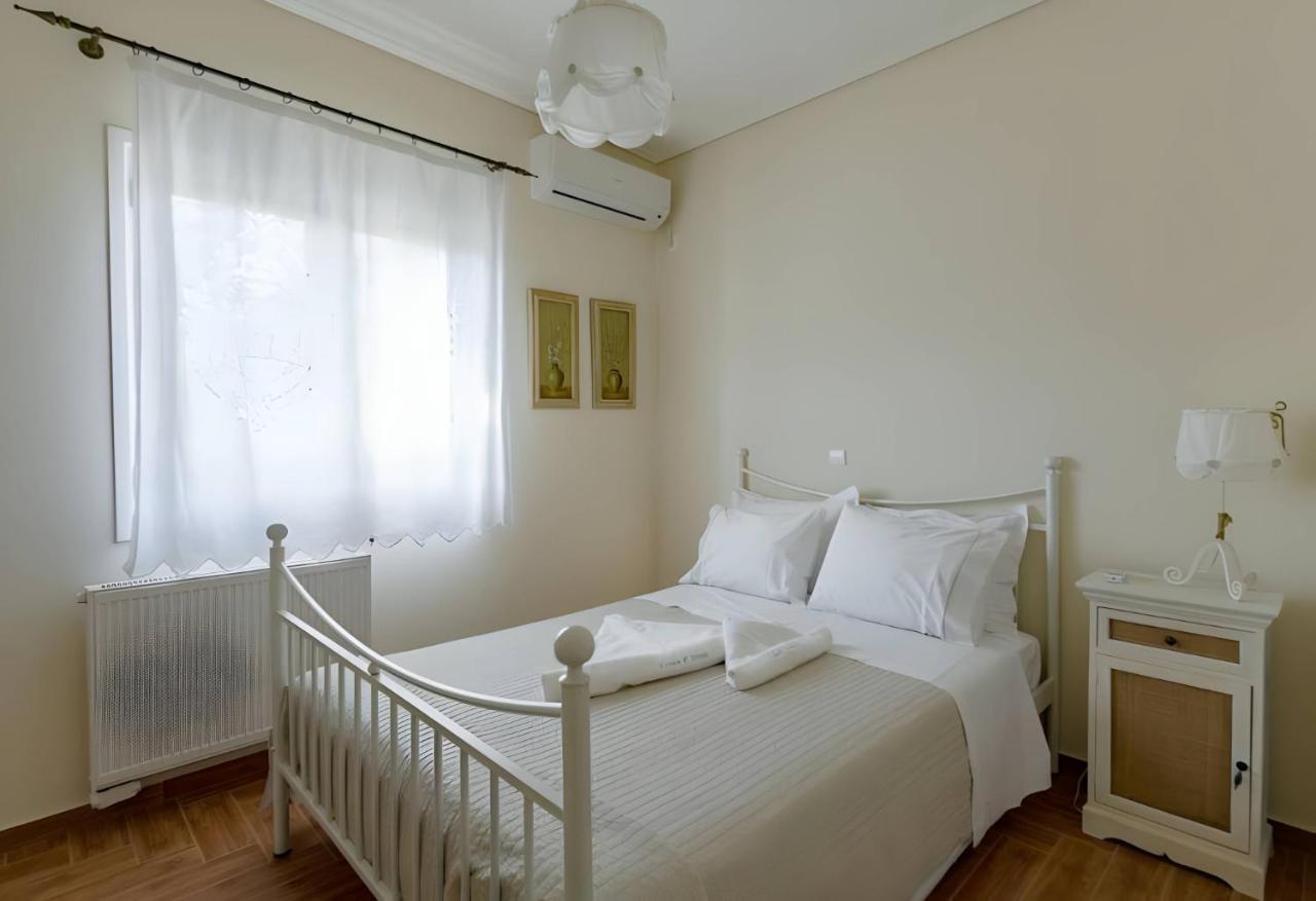 Ferienwohnung A Casa D'Irene Mantzavináta Exterior foto